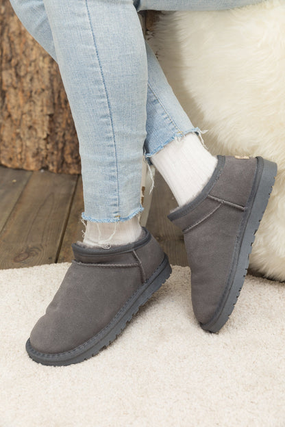 Polished Garment with an Effortless Classic Look