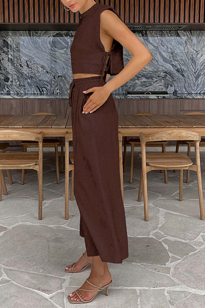 Polished Trousers with an Effortless Classic Look