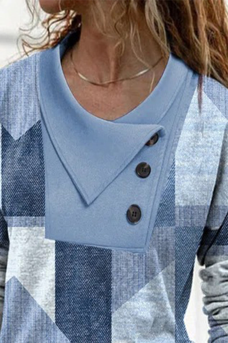 Well Tailored Top with a Graceful Silhouette