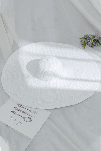 Effortlessly Elegant Garment with a Timeless Design