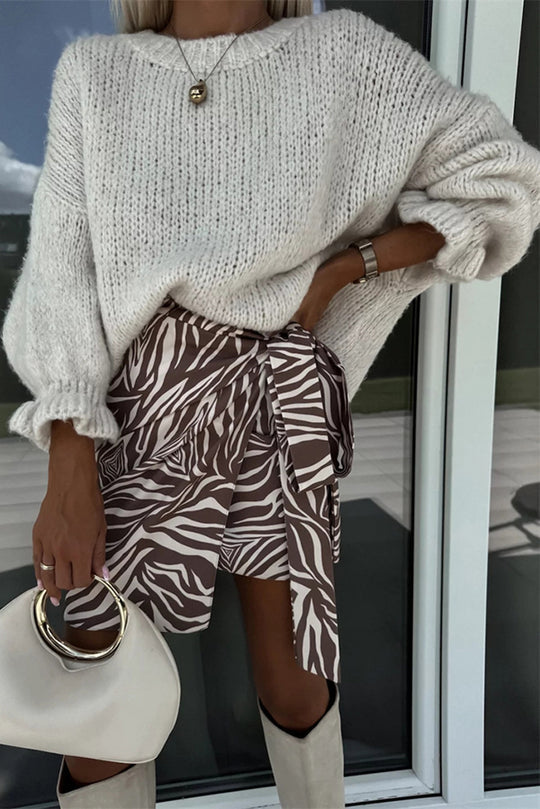 Effortlessly Elegant Sweater with a Timeless Design