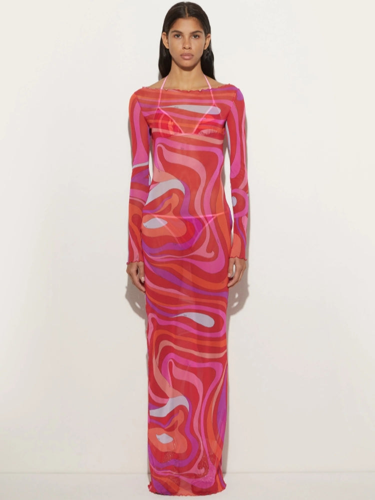 Beautifully Finished Dress in a Timeless Design
