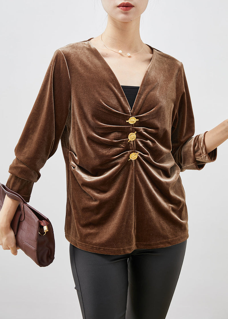 A Vintage Style Shirt with Delicate Timeless Details