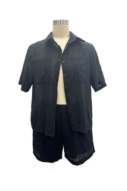 Classic Vintage Shirt with a Flattering Fit