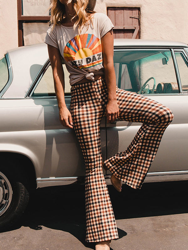 Effortlessly Elegant Trousers with a Timeless Design