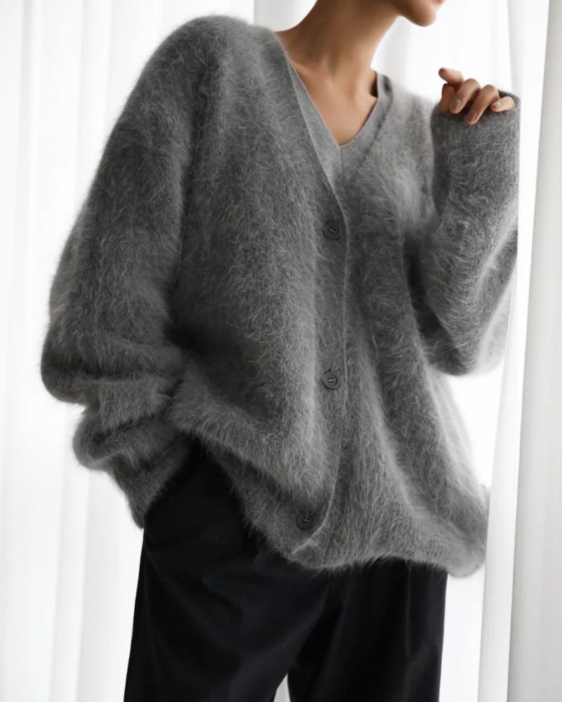 Polished Cardigan with an Effortless Classic Look