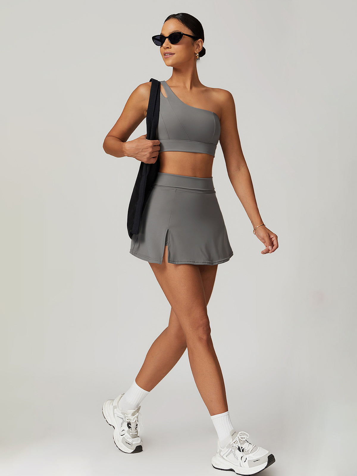 Classic Vintage Garment with a Flattering Fit