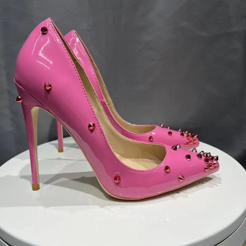 Classic Vintage Shoes with a Flattering Fit