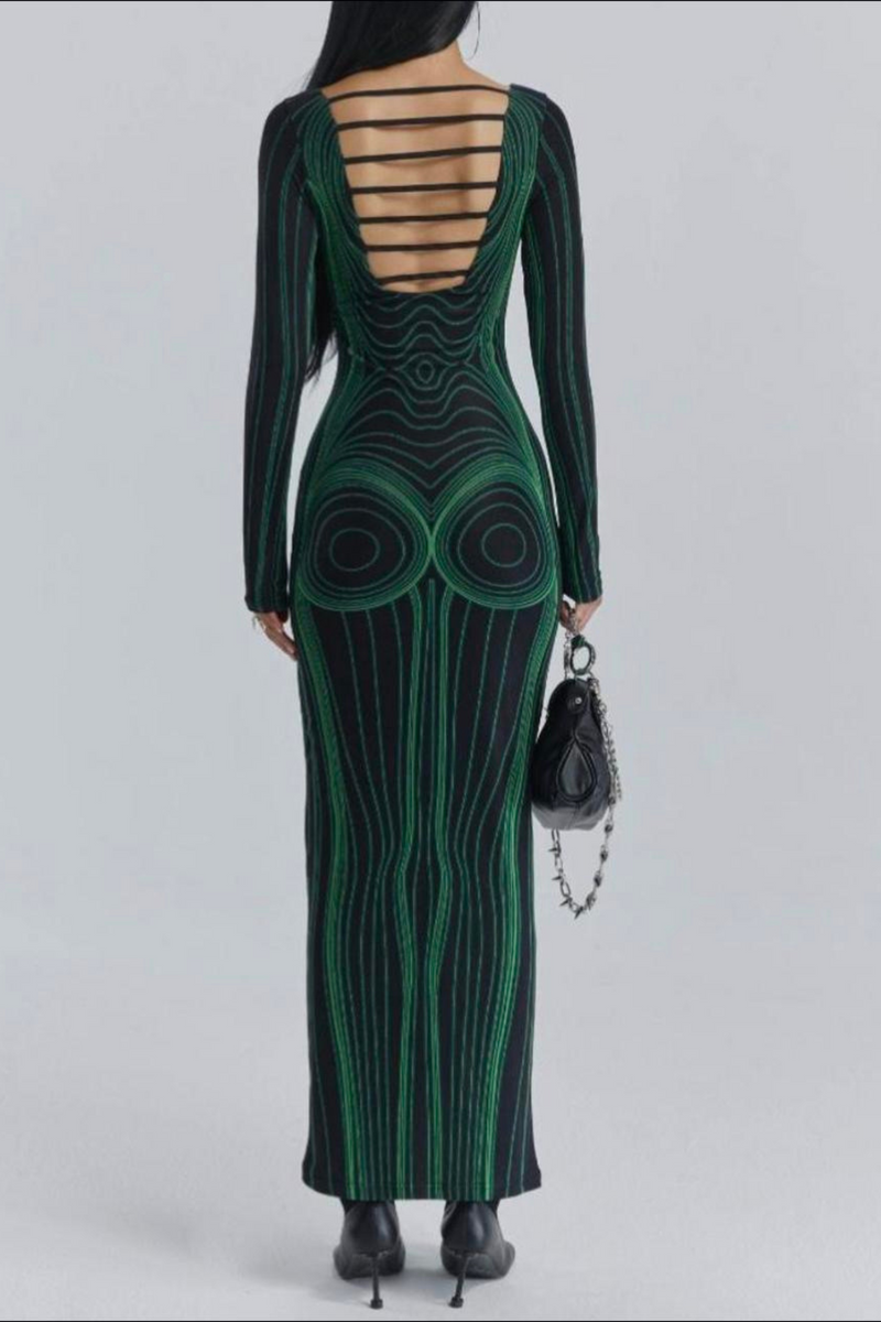 Classic Vintage & Enduringly Stylish Dress