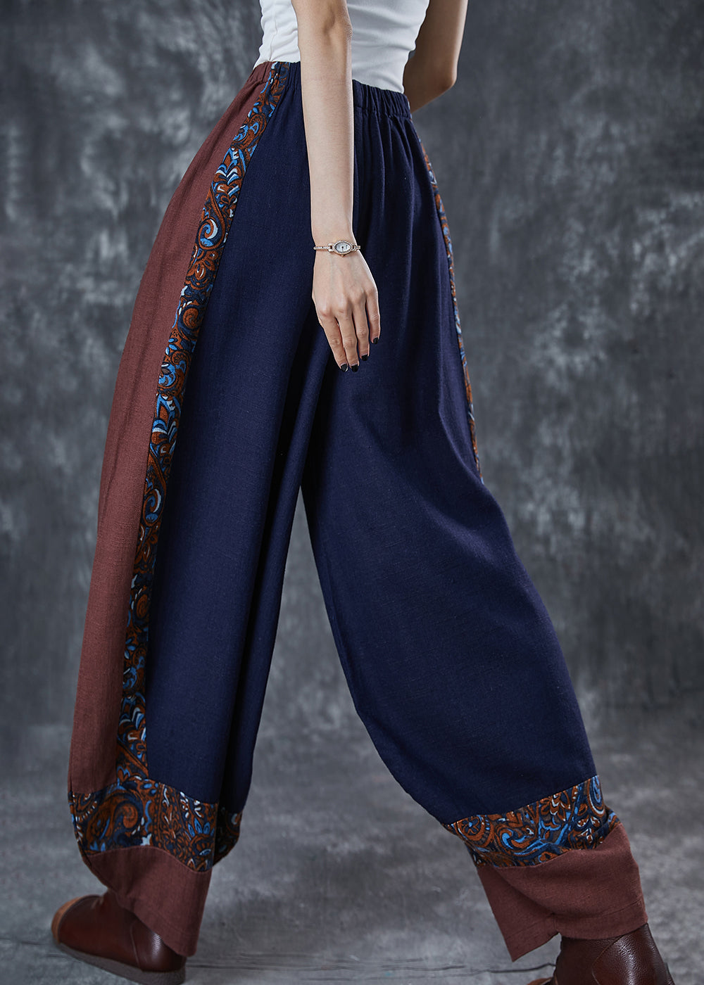 Classic Vintage Pants with a Flattering Fit