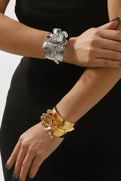 Gracefully Styled Garment for Any Occasion