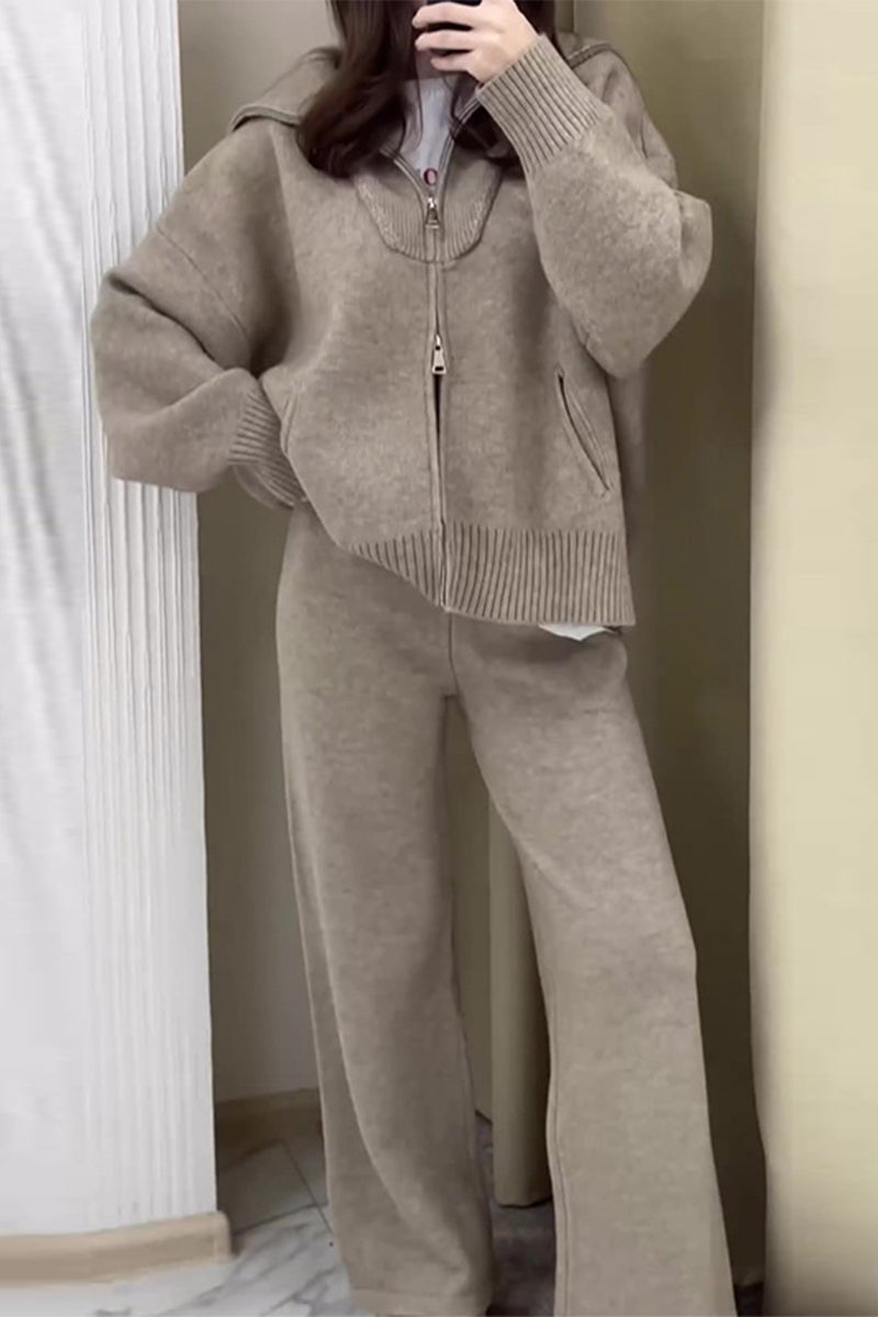 Sophisticated Garment with a Clean Classic Look