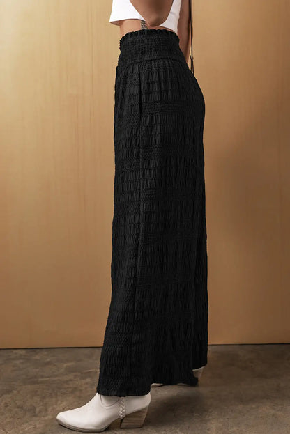 Elegantly Styled Pants for Everyday Wear