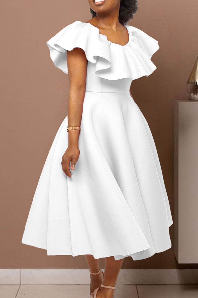 Effortlessly Elegant Dress with a Timeless Design