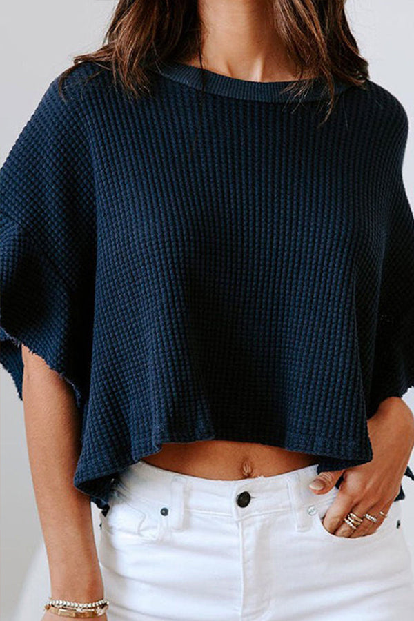Classic Vintage Pullover with a Flattering Fit
