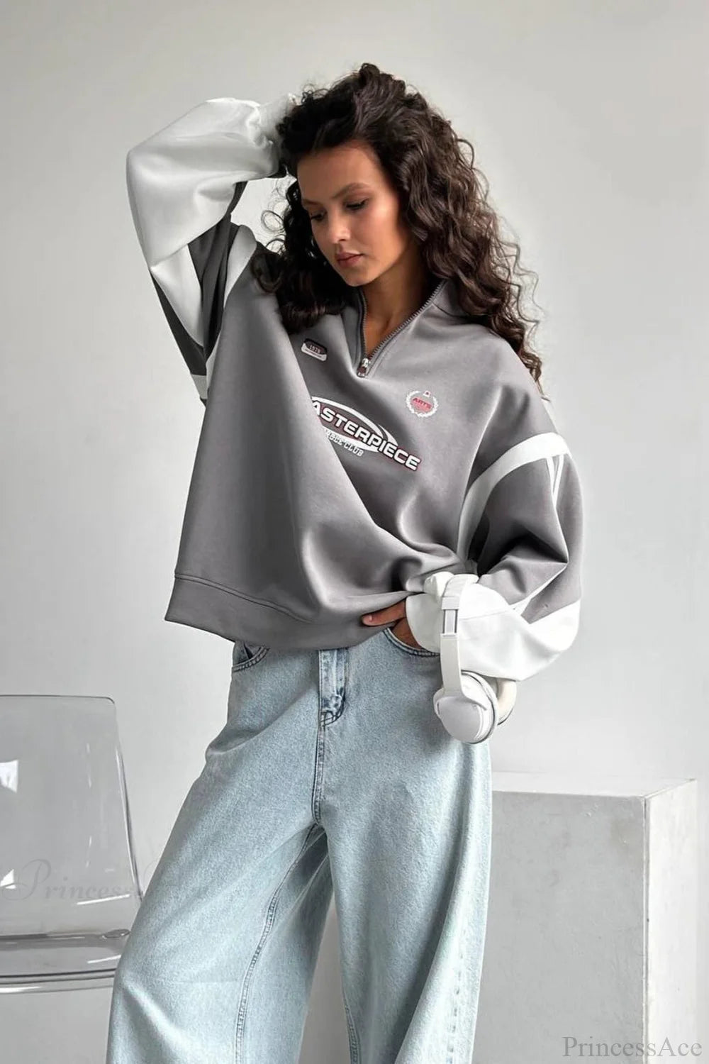 Well Tailored Garment with a Graceful Silhouette