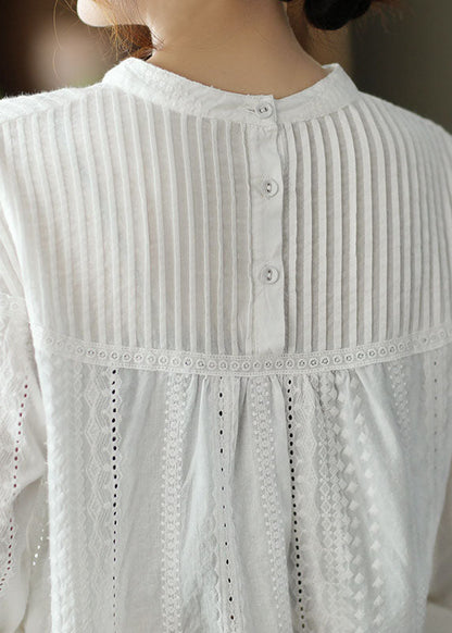 Effortlessly Elegant Shirt with a Timeless Design