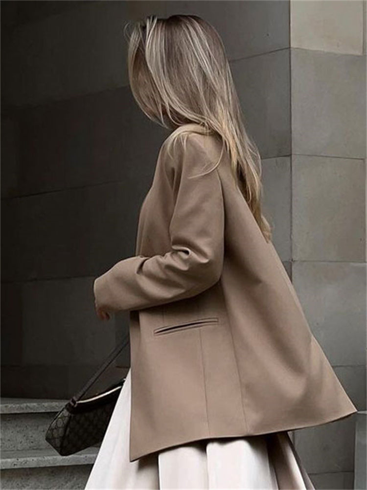 Sophisticated Coat with a Clean Classic Look