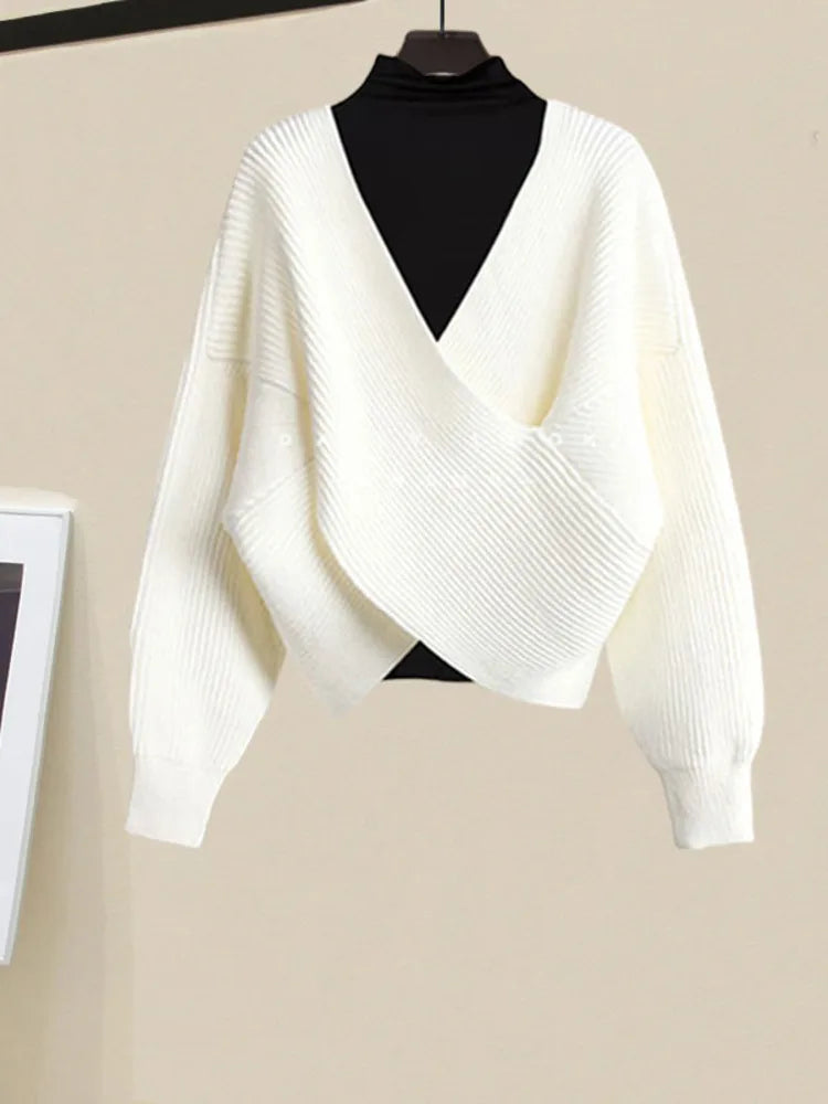 Sophisticated Garment with a Clean Classic Look