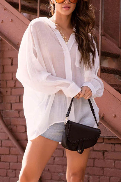 Well Tailored Blouse with a Graceful Silhouette