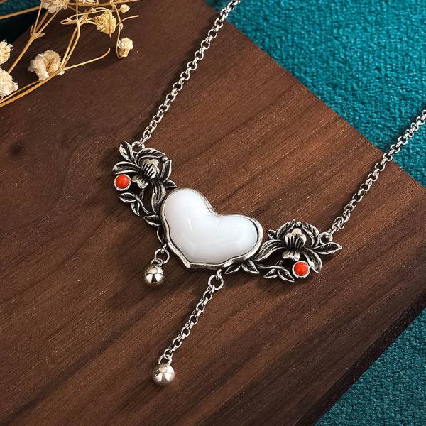 Beautifully Crafted Garment in a Classic Style