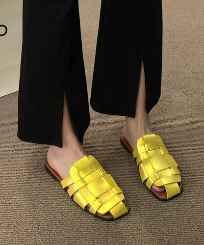 Beautifully Crafted Sandals in a Classic Style