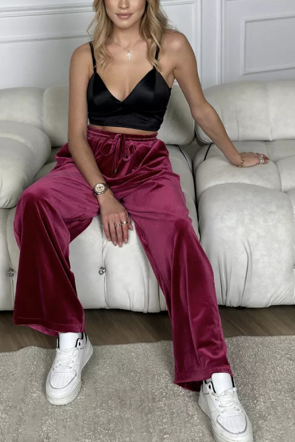 Elegantly Styled Pants for Everyday Wear
