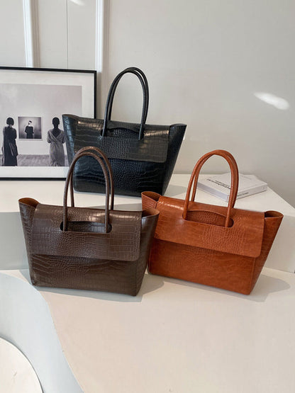 Beautifully Finished Bag in a Timeless Design