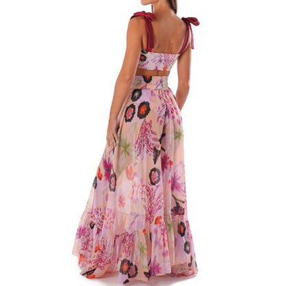 Gracefully Styled Garment for Any Occasion