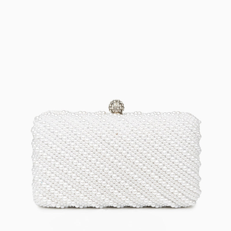 Beautifully Finished Garment in a Timeless Design