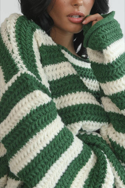 Beautifully Finished Sweater in a Timeless Design