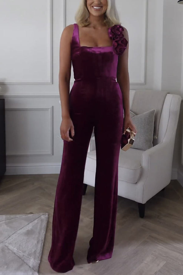 Well Tailored Garment with a Graceful Silhouette