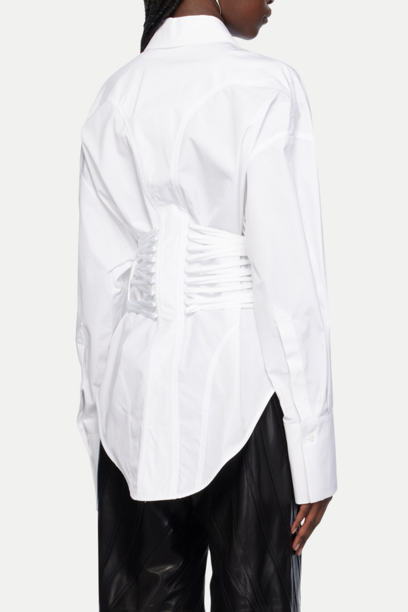 Well Tailored Shirt with a Graceful Silhouette