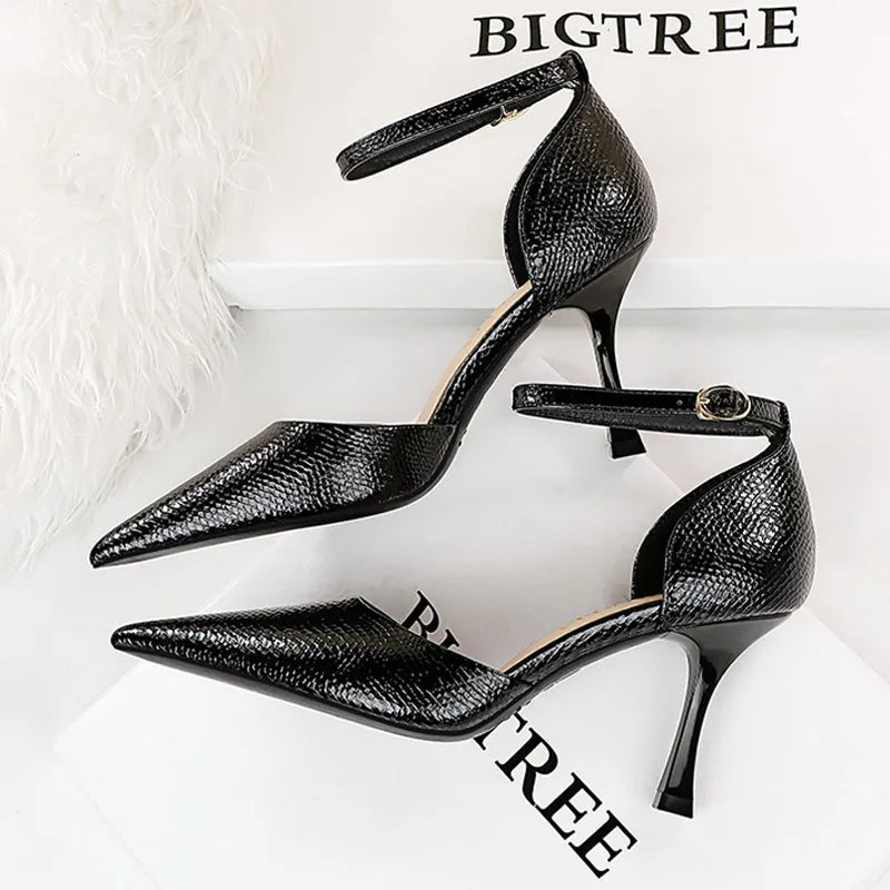Classic Vintage & Enduringly Stylish Heels
