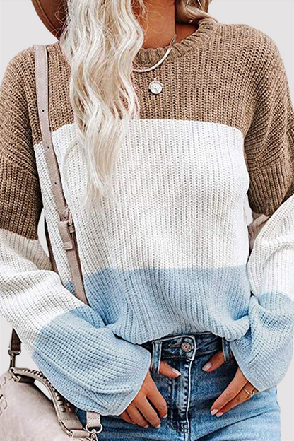 Well Tailored Top with a Graceful Silhouette