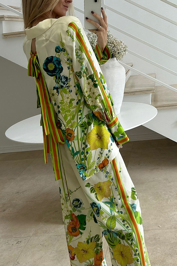Beautifully Crafted Blouse in a Classic Style