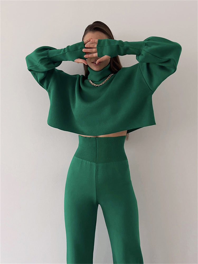 Sophisticated Pants with a Clean Classic Look