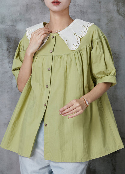 Beautifully Crafted Blouse in a Classic Style