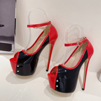 Beautifully Finished Heels in a Timeless Design