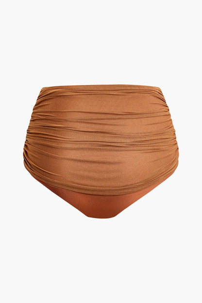 Effortlessly Elegant Swimsuit with a Timeless Design