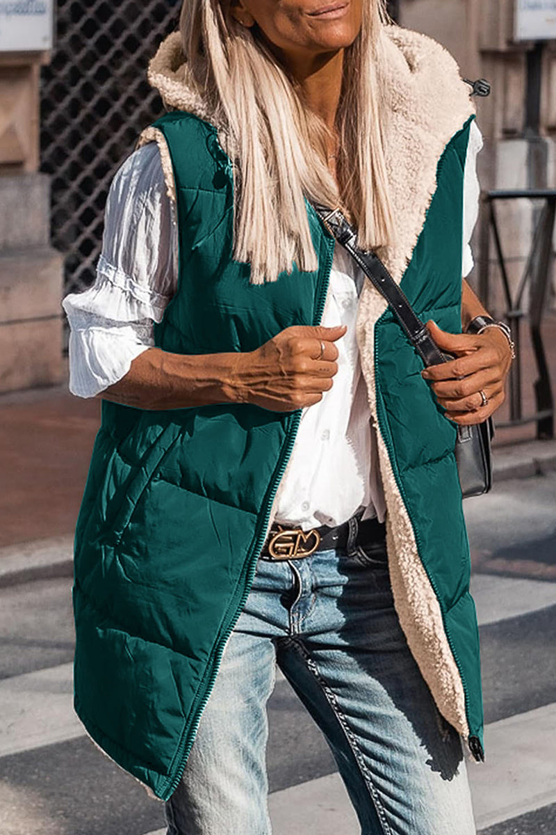 Sophisticated Garment with a Clean Classic Look