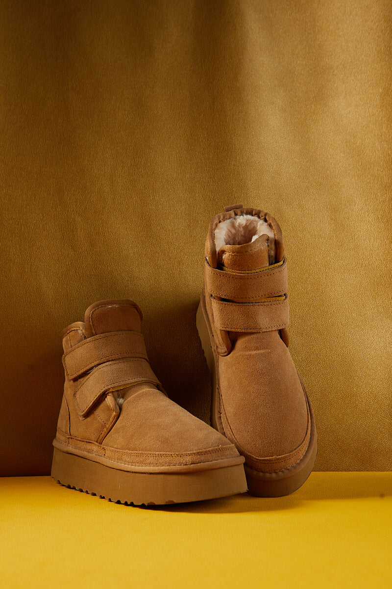 Beautifully Finished Boots in a Timeless Design