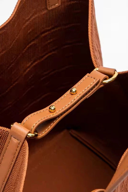 Sophisticated Bag with a Clean Classic Look
