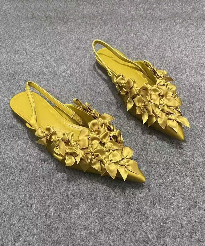 Well Tailored Sandals with a Graceful Silhouette
