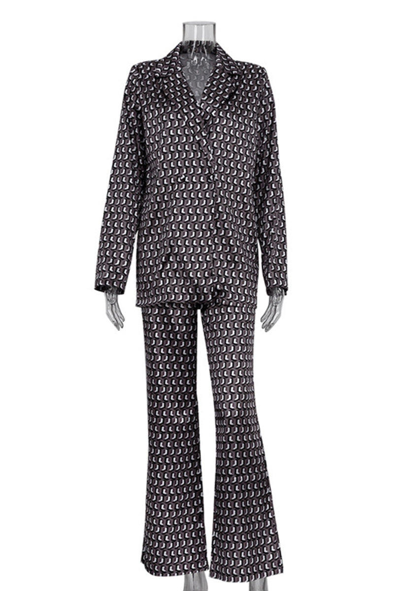 A Vintage Style Garment with Delicate Timeless Details