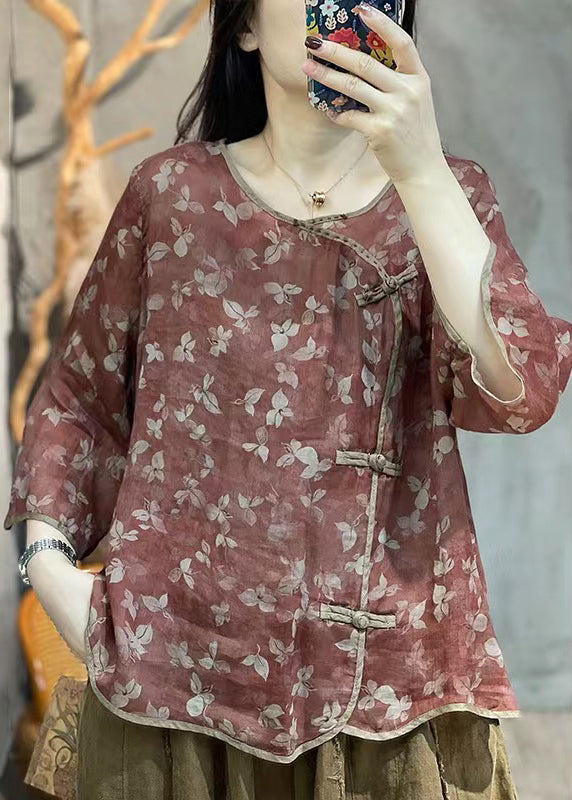 Gracefully Styled Blouse for Any Occasion