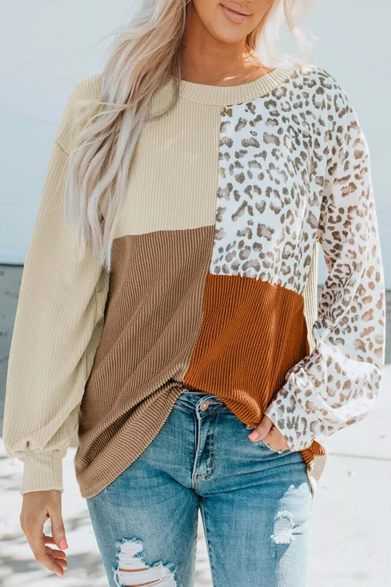 A Vintage Style Top with Delicate Timeless Details