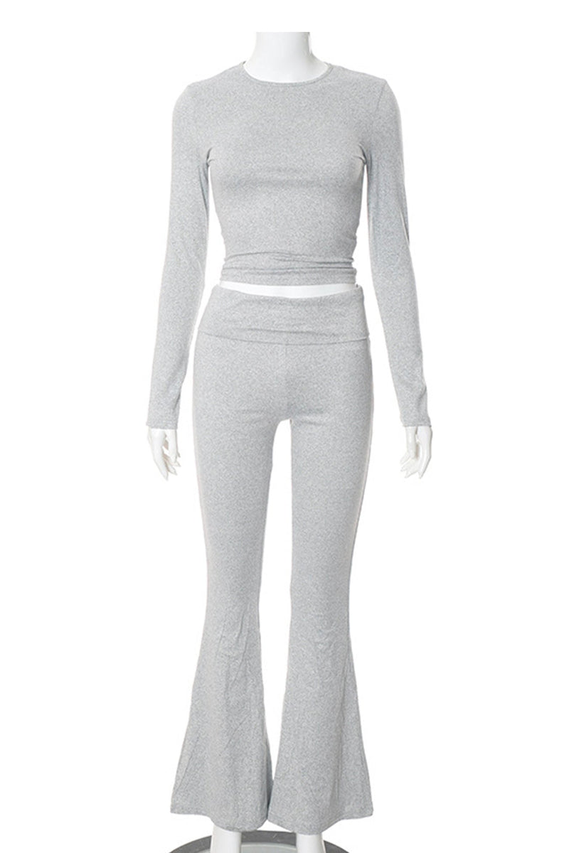Effortlessly Elegant Pants with a Timeless Design