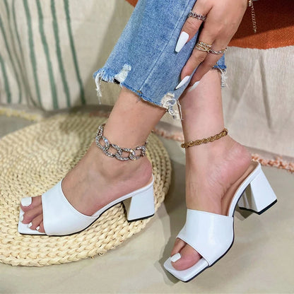 Well Tailored Heels with a Graceful Silhouette