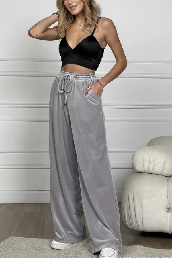 Elegantly Styled Pants for Everyday Wear